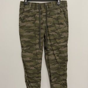 Levi’s Camo Joggers